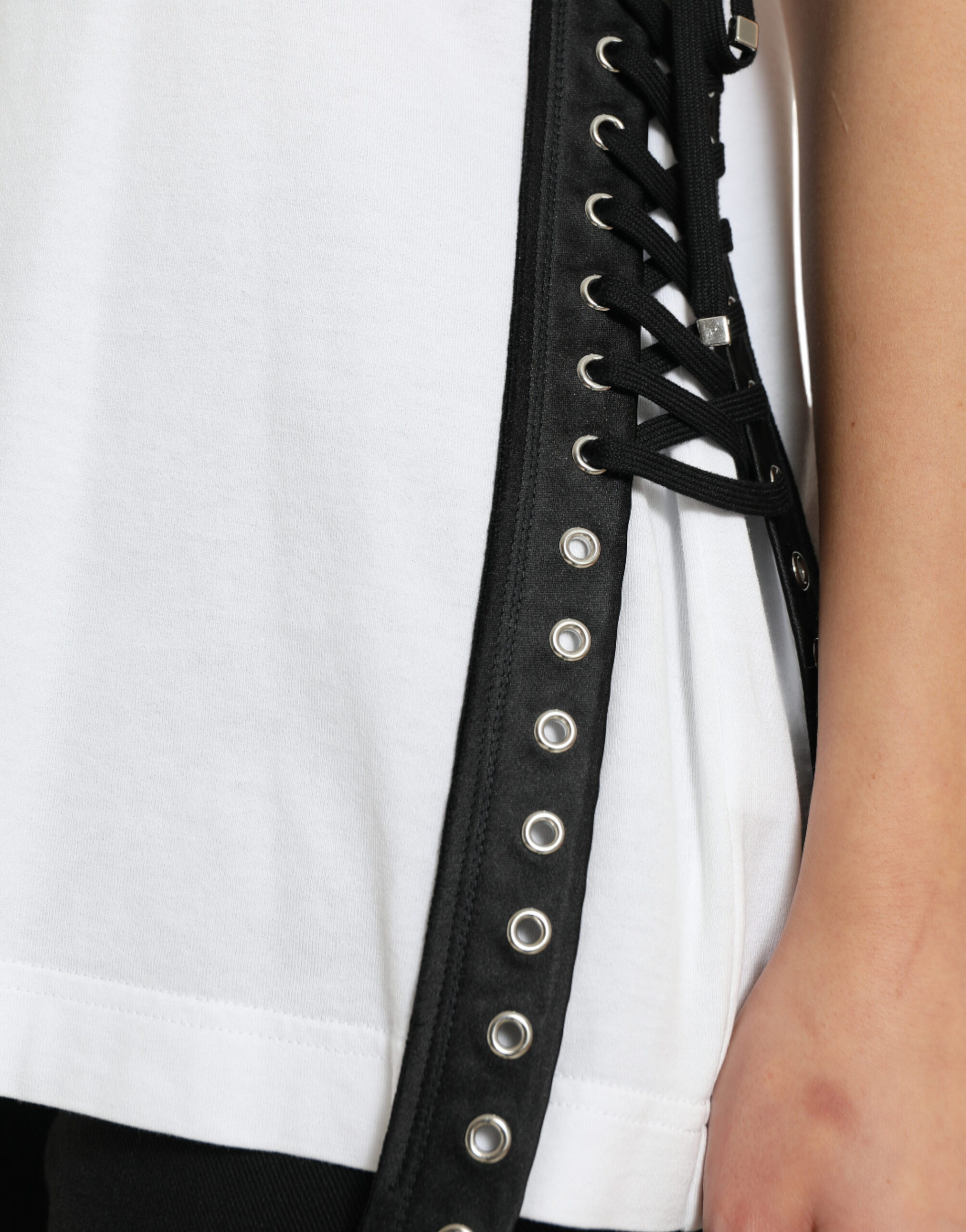 Dolce & Gabbana White Slogan Print Lacing Detailed T-shirt - Image 6