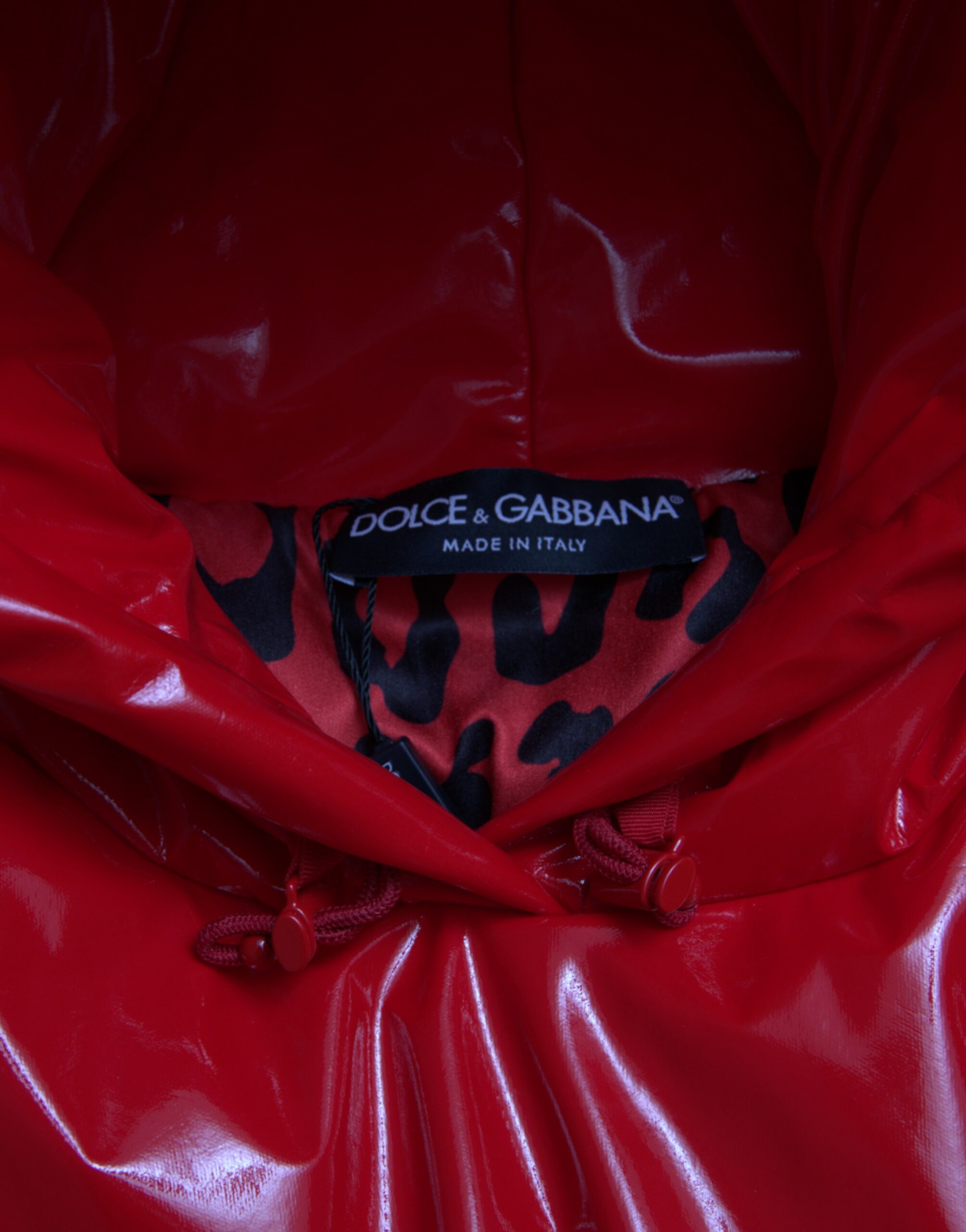 Dolce & Gabbana Shiny Red Hooded Cropped Short Coat Jacket - Image 7