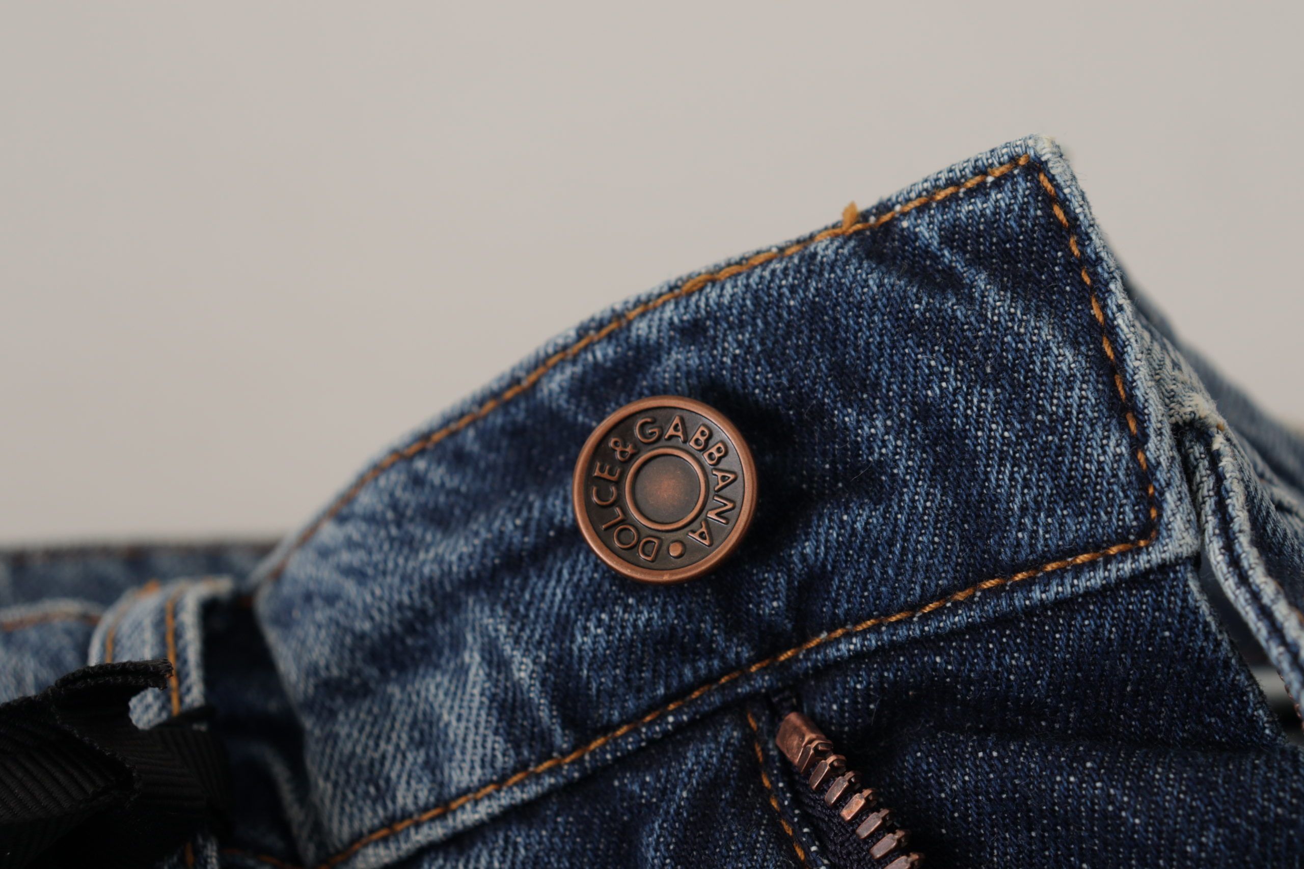 Dolce & Gabbana Blue Denim Baroque Heart Logo Patch Pants Jeans - Image 4