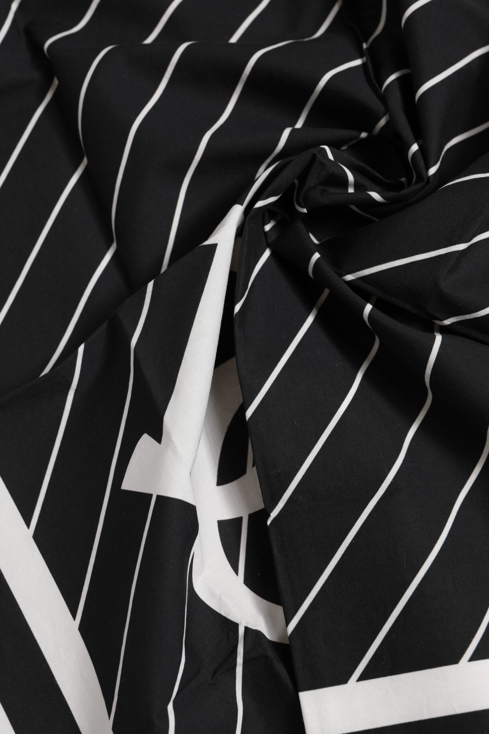 Dolce & Gabbana Black White DG Logo Square Men Foulard Scarf - Image 5