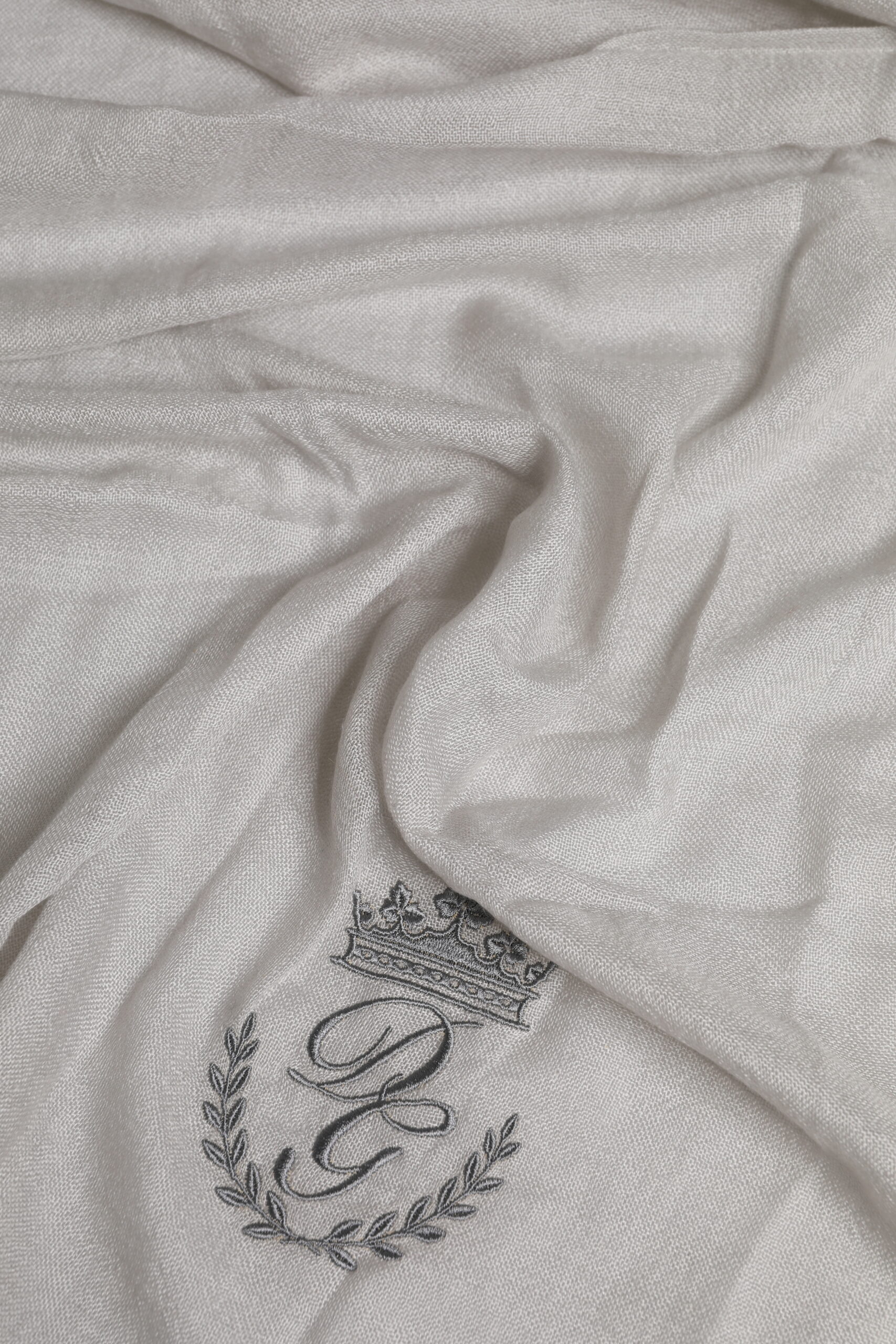 Dolce & Gabbana Gray DG Crown Neck Warmer Wrap Shawl Scarf - Image 6