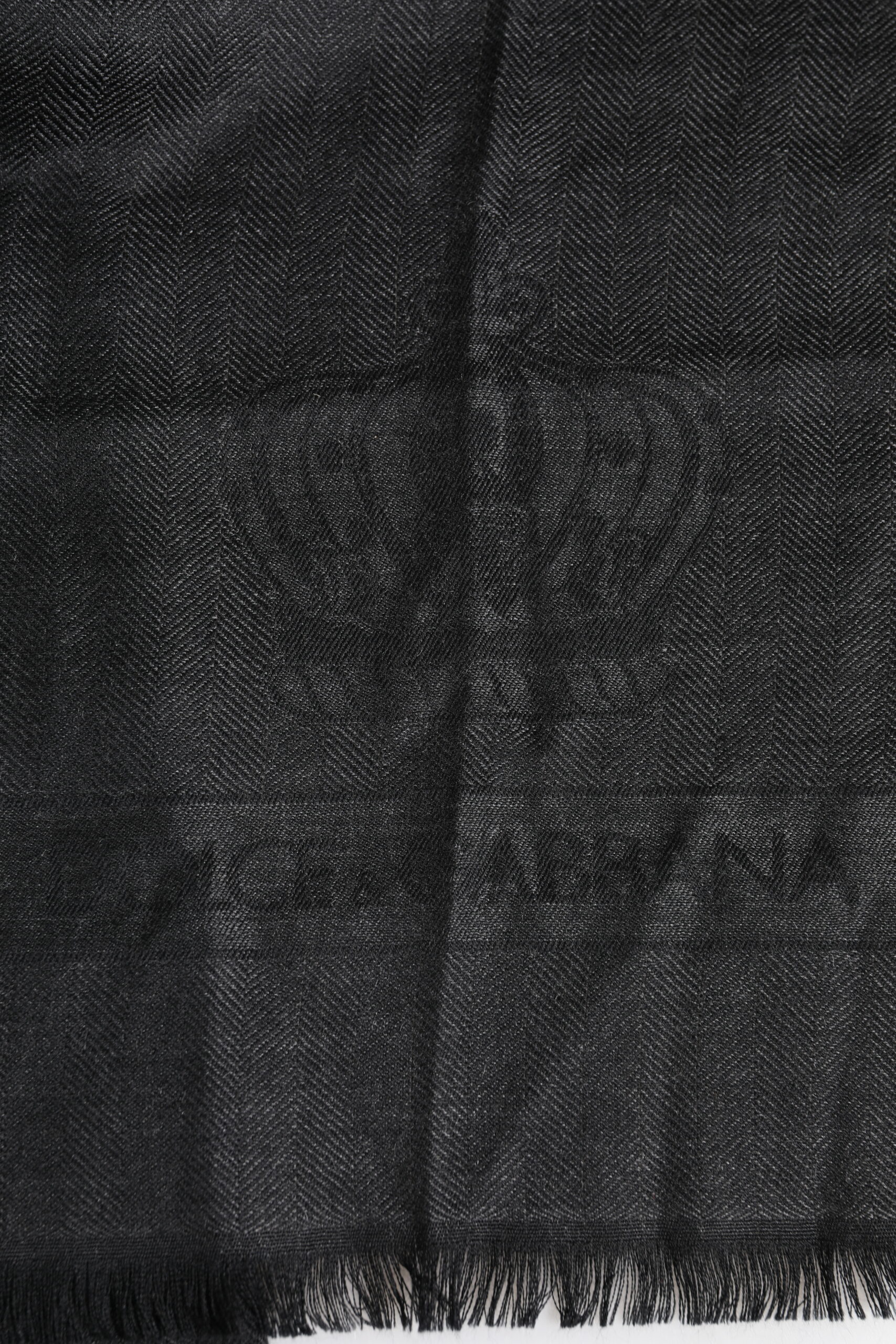 Dolce & Gabbana Dark Gray Cashmere Fringes Neck Warmer Scarf - Image 4