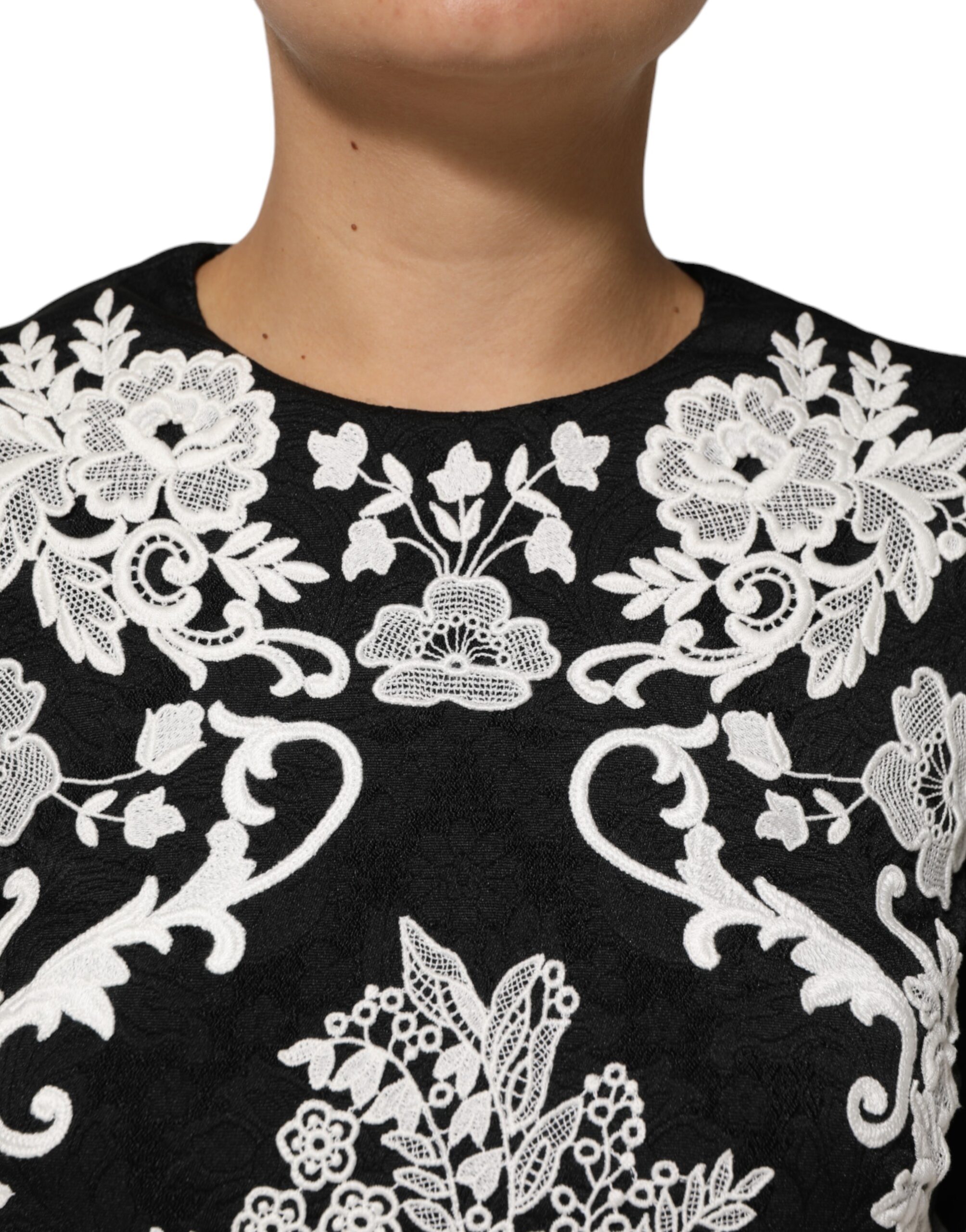 Dolce & Gabbana Black Lace Trim Short Sleeves A-line Dress - Image 5