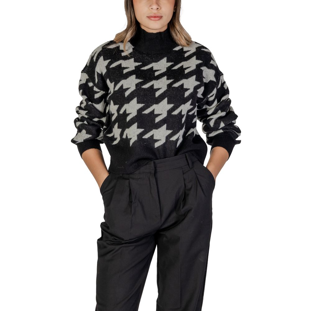 Vero Moda Black Marabou Sweater - Image 5