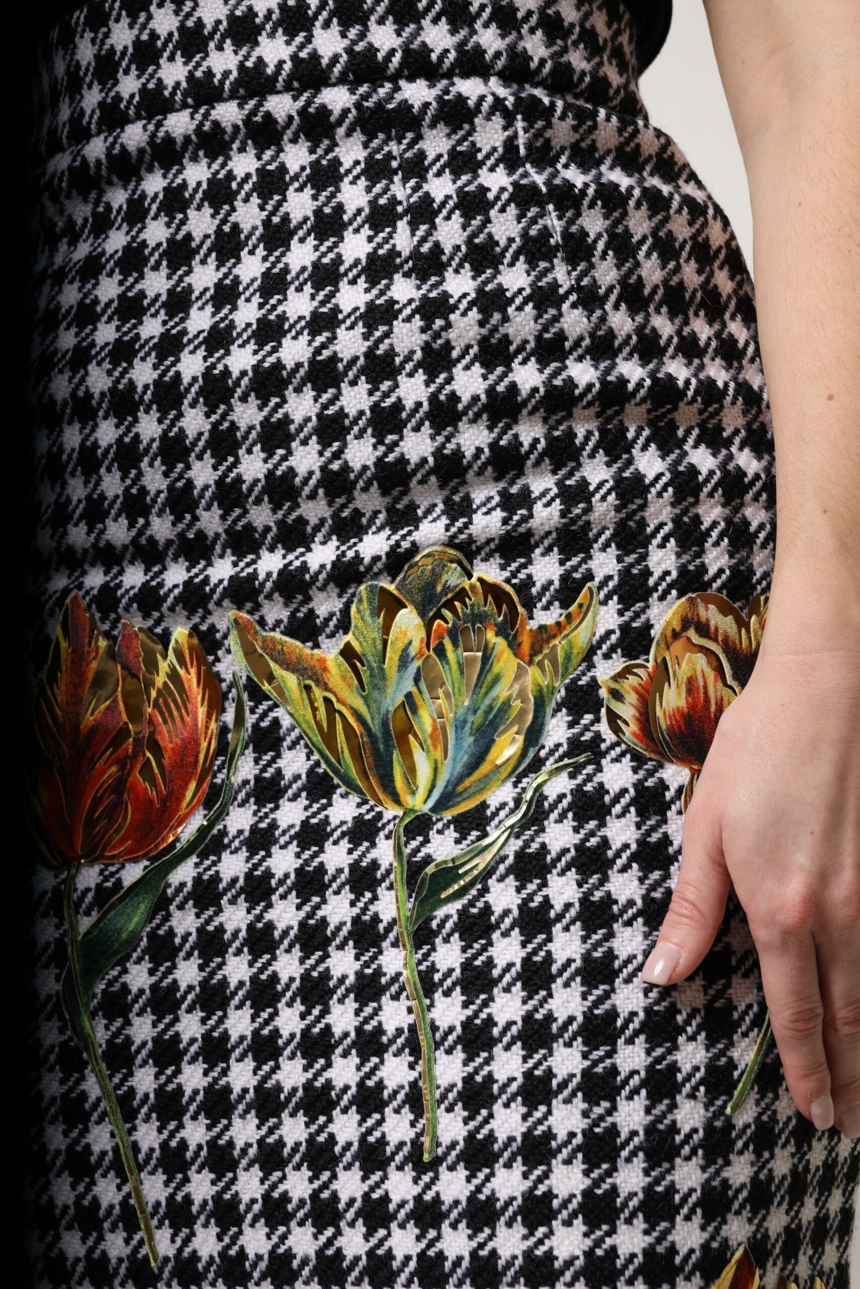 Dolce & Gabbana Multicolor Floral Print High Waist Pencil Cut Skirt - Image 5