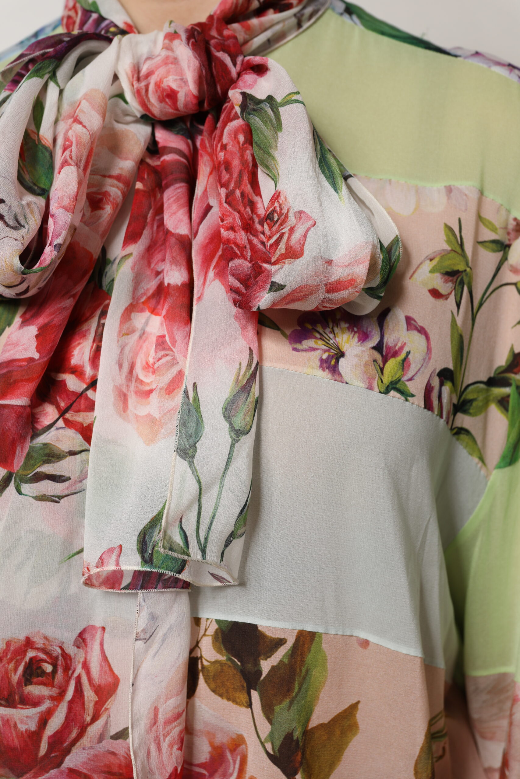 Dolce & Gabbana Multicolor Floral Patchwork Long Sleeves Top - Image 6
