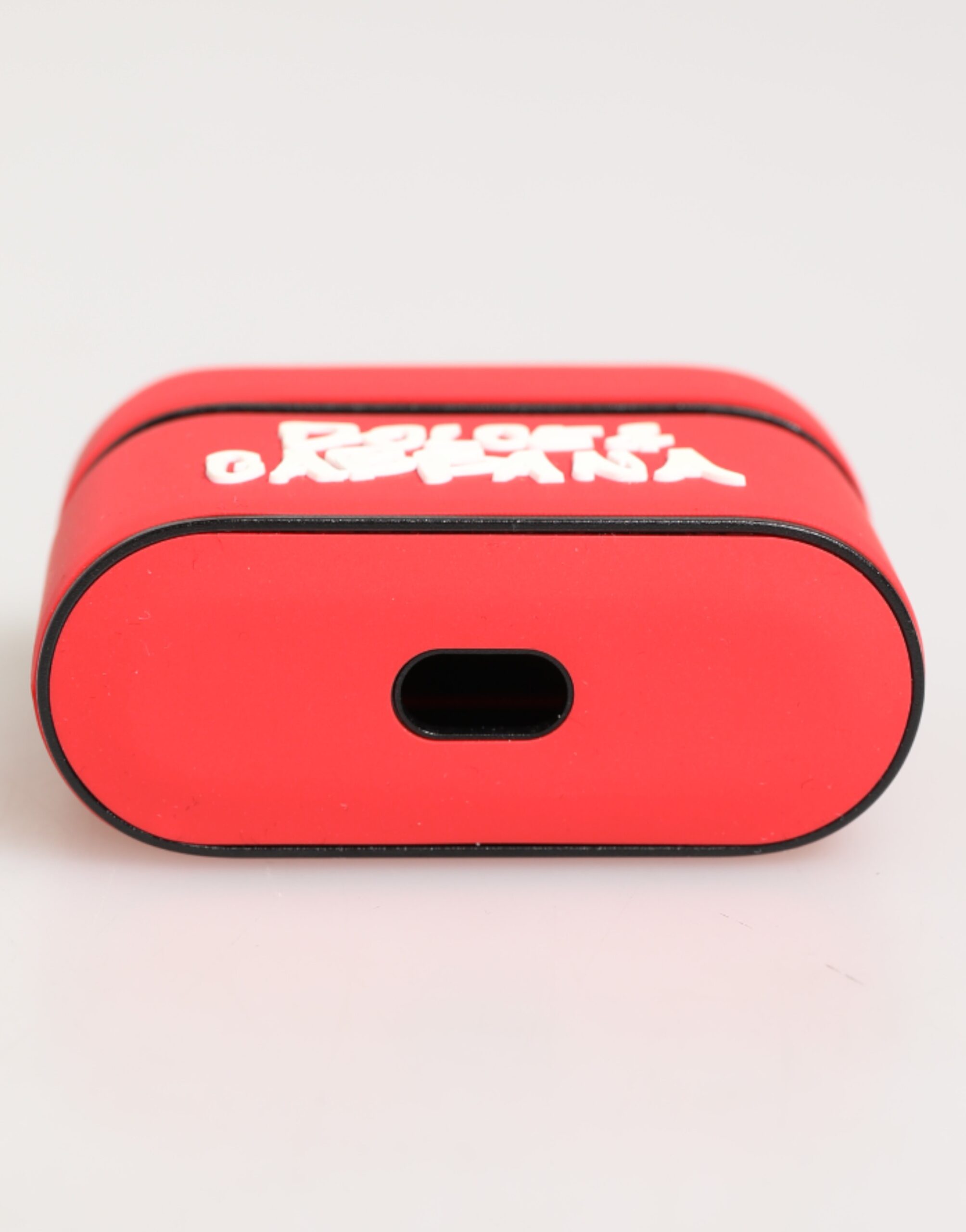 Dolce & Gabbana Red PVC DG Logo Embossed Men Flip Holder Airpods Case - Image 5