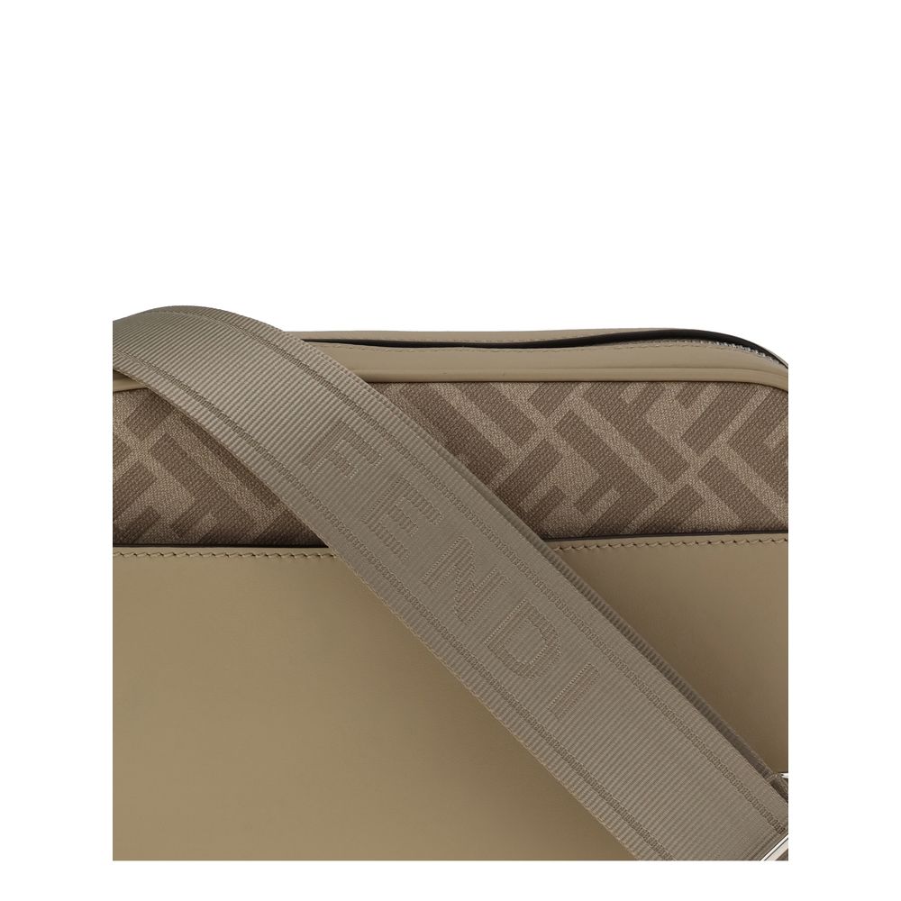 Fendi Beige Leather Shoulder Bag - Image 4