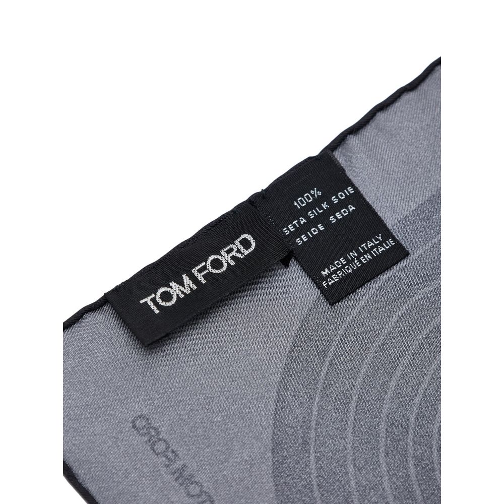 Tom Ford Gray Silk Pocket Square - Image 4