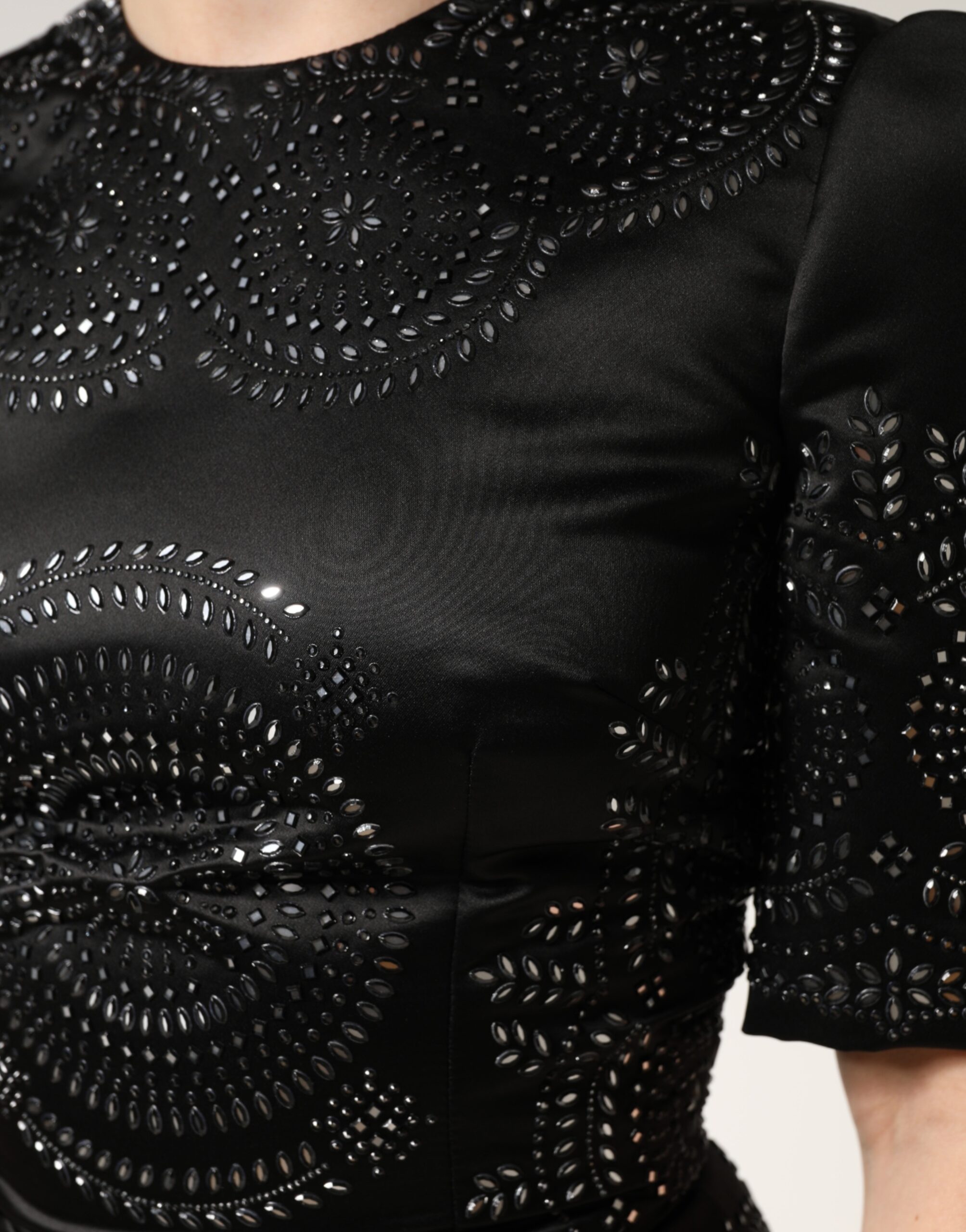 Dolce & Gabbana Black Embellished Short Sleeve Sheath Dress - Image 8