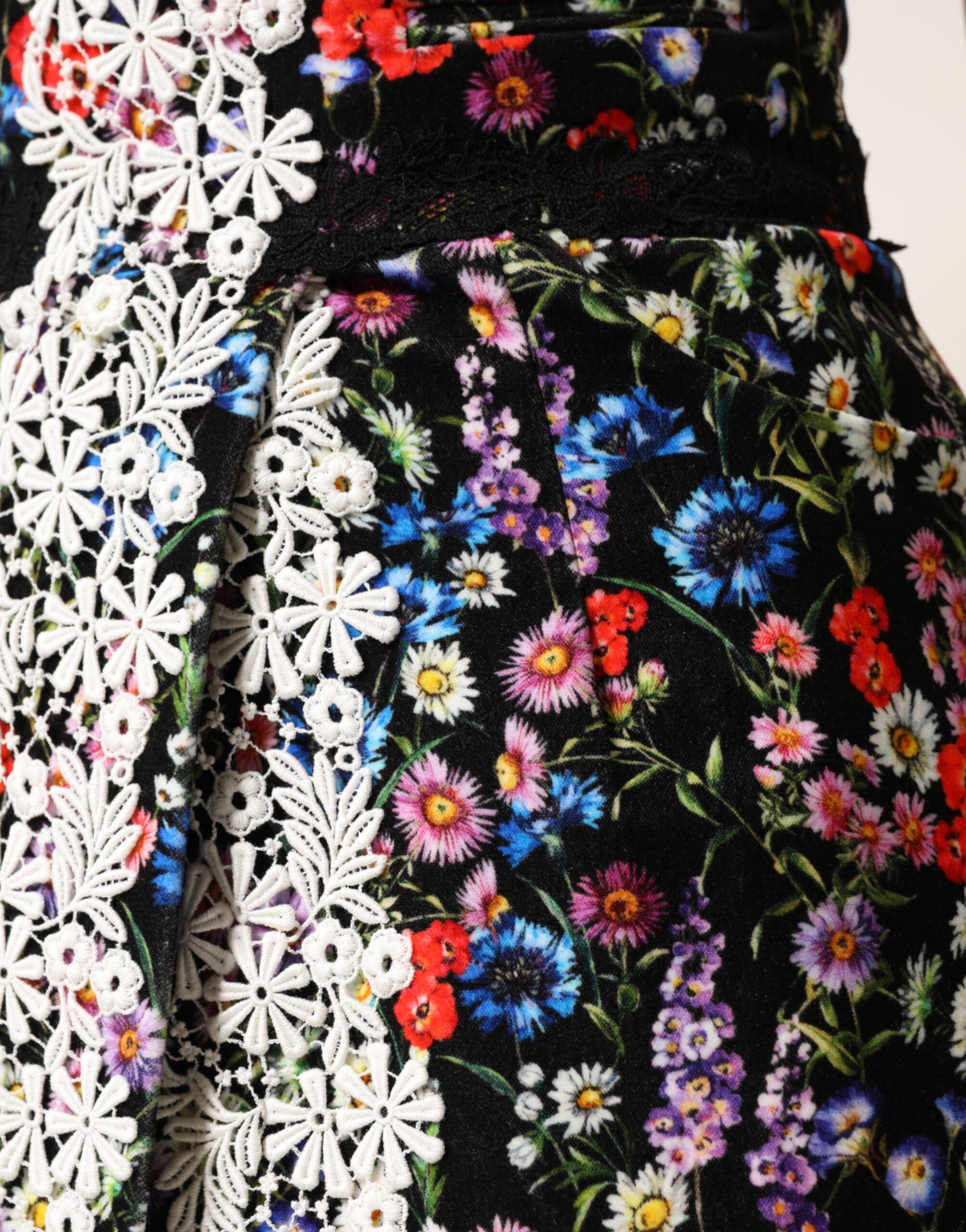 Dolce & Gabbana Black Floral Lace Cotton HighWaist Mini Skirt - Image 5