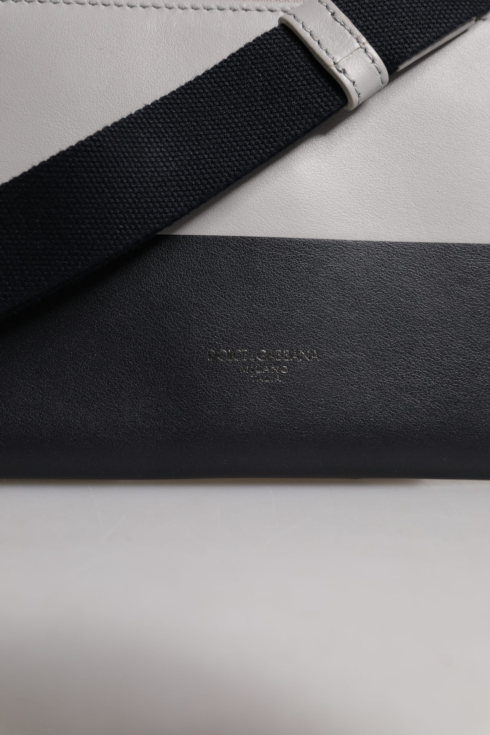 Dolce & Gabbana Black White Leather Logo Embossed Crossbody Bag - Image 3