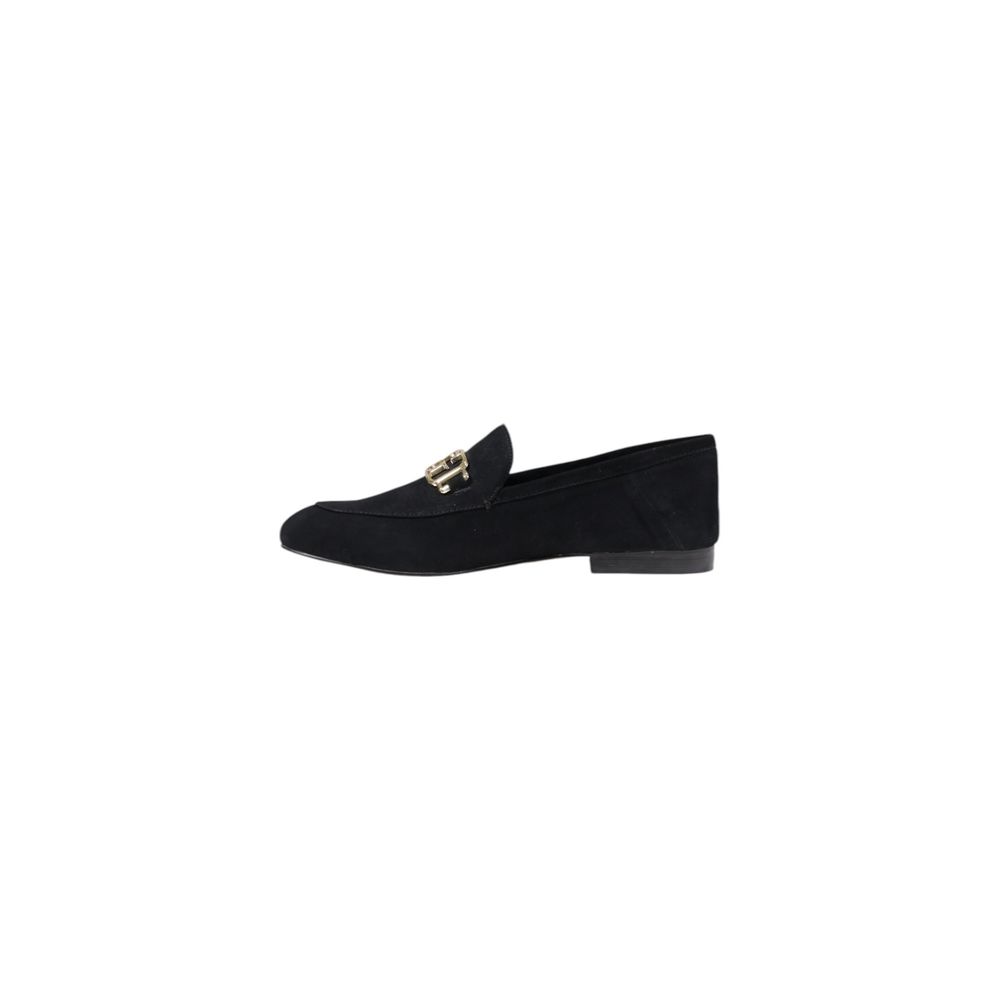 Guess Black Leather Platform Pumps - Image 2