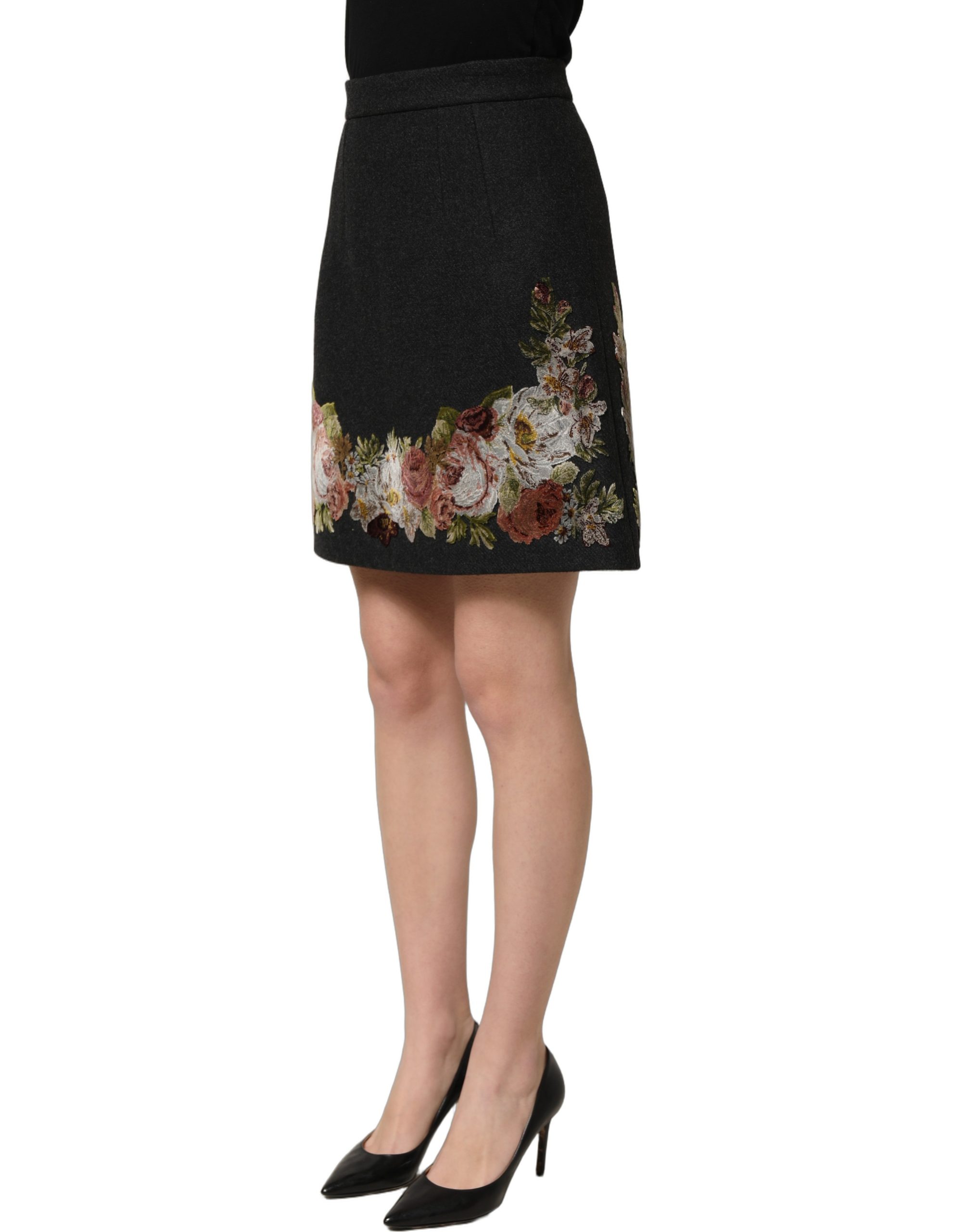 Dolce & Gabbana Black Floral Macramé High Waist A-line Skirt - Image 4