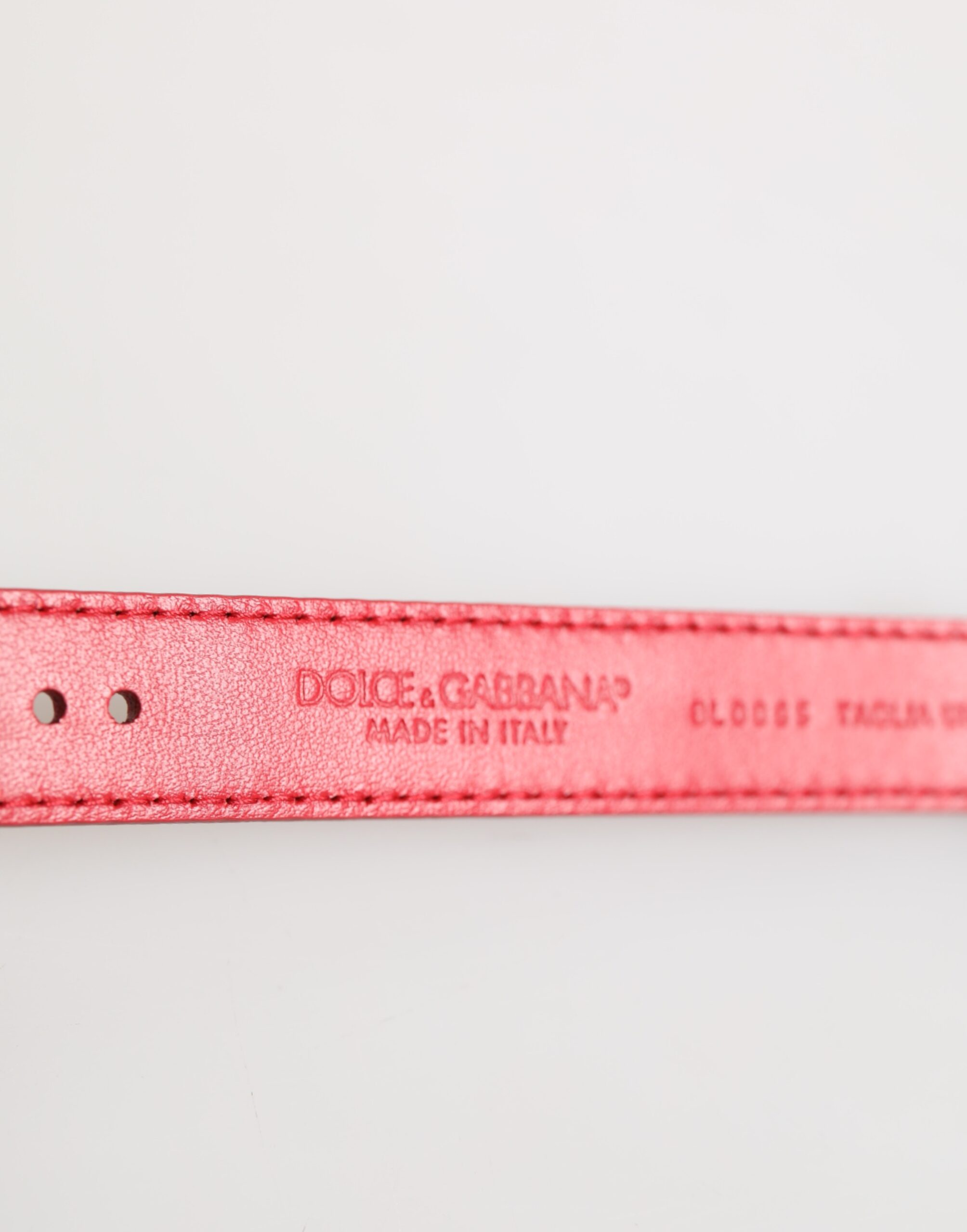 Dolce & Gabbana Red Exotic Leather Gold Tone Metal Buckle Women Armband - Image 6
